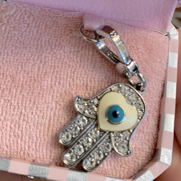 Juicy Couture HAMSA BLUE EVIL EYE HAND CHARM NEW - Picture 5 of 9